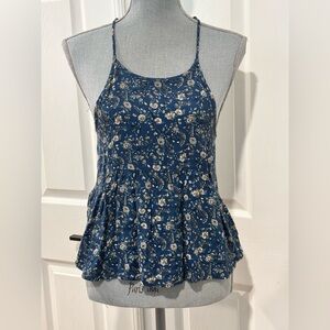 AMERICAN EAGLE OUTFITTERS‎ Women’s Floral Top Size SMALL Summer Vacation Travel